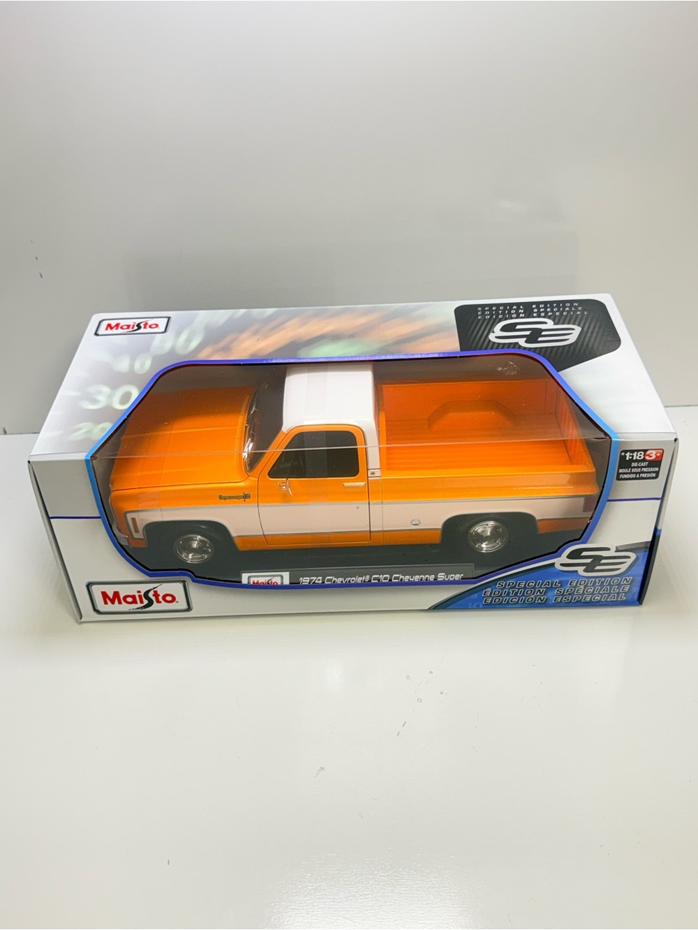Maisto Orange and White 1979 Chevrolet C10 Die-Cast Pickup Toy